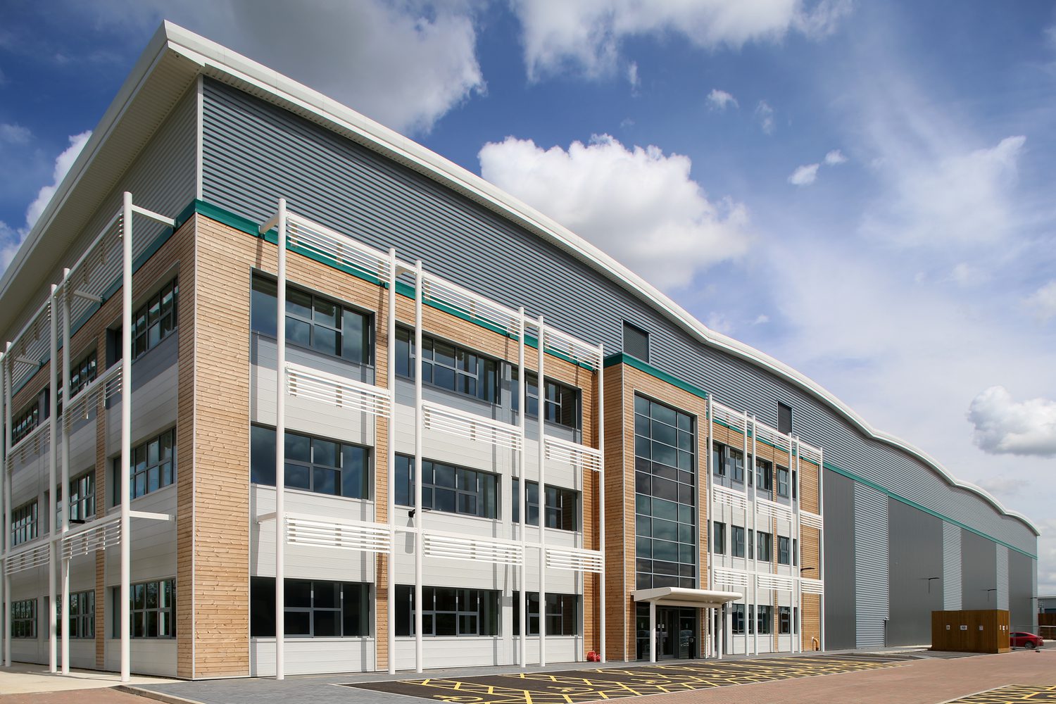 DC1 Prologis Park Dunstable (8)